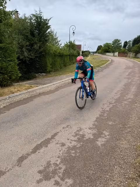 Photo 10 — cyclisme — Molesme — 2025