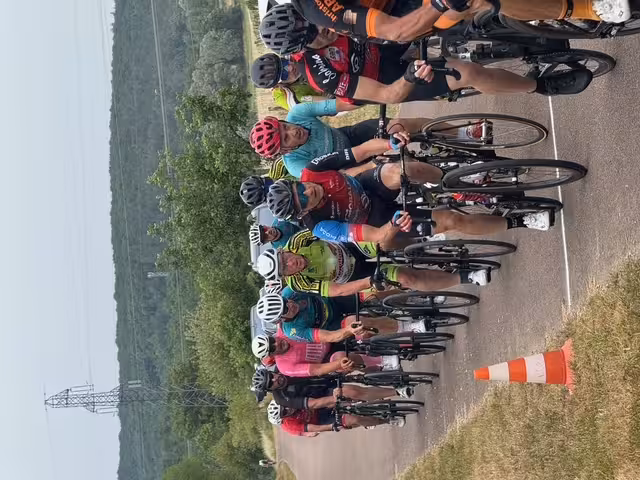 Photo 15 — cyclisme — Molesme — 2025