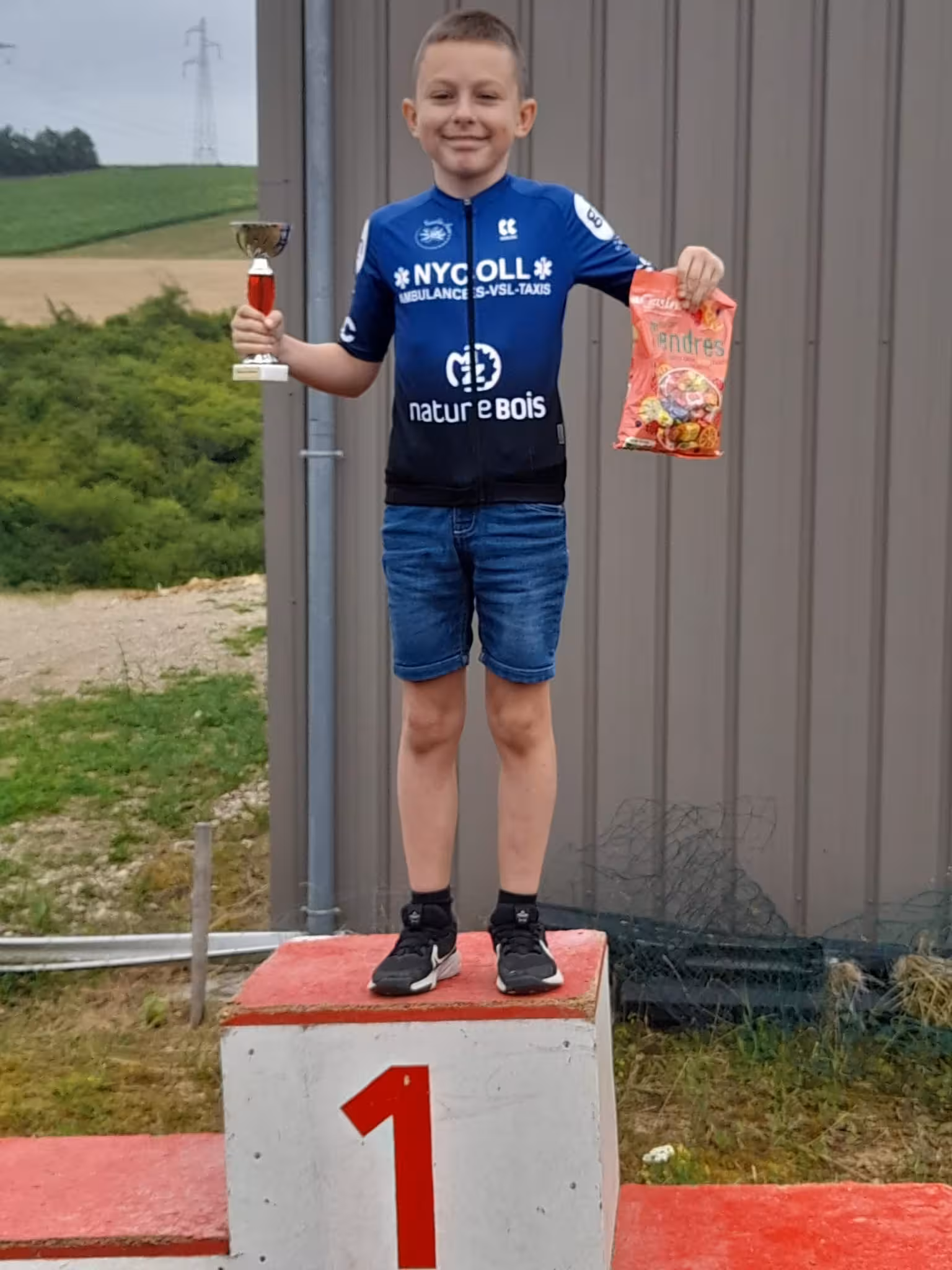 Photo 2 — cyclisme — Molesme — 2025