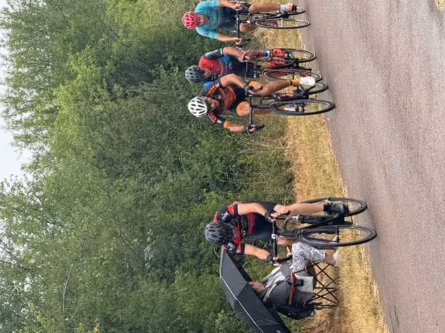 Photo 21 — cyclisme — Molesme — 2025