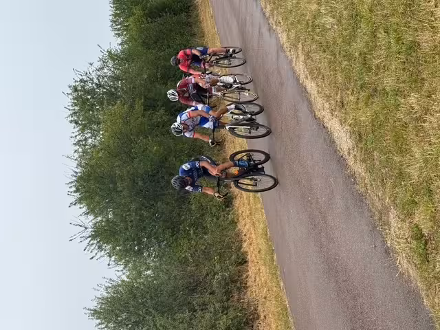 Photo 26 — cyclisme — Molesme — 2025