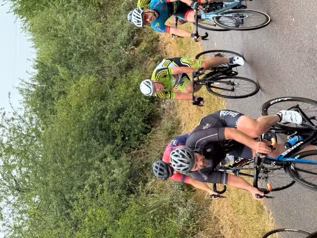 Photo 31 — cyclisme — Molesme — 2025