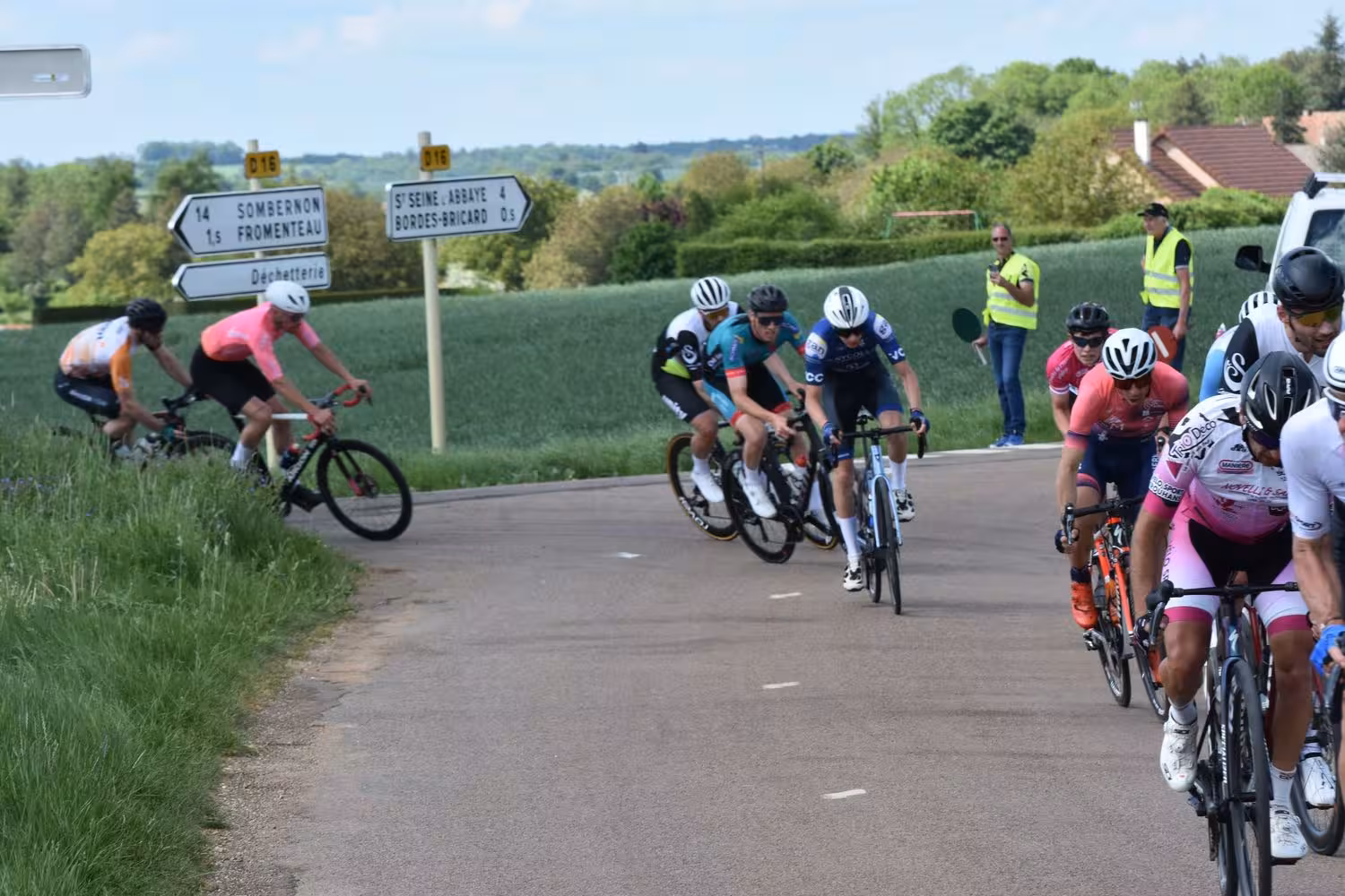 Photo 201 — cyclisme — Saint Martin du Mont — 2025