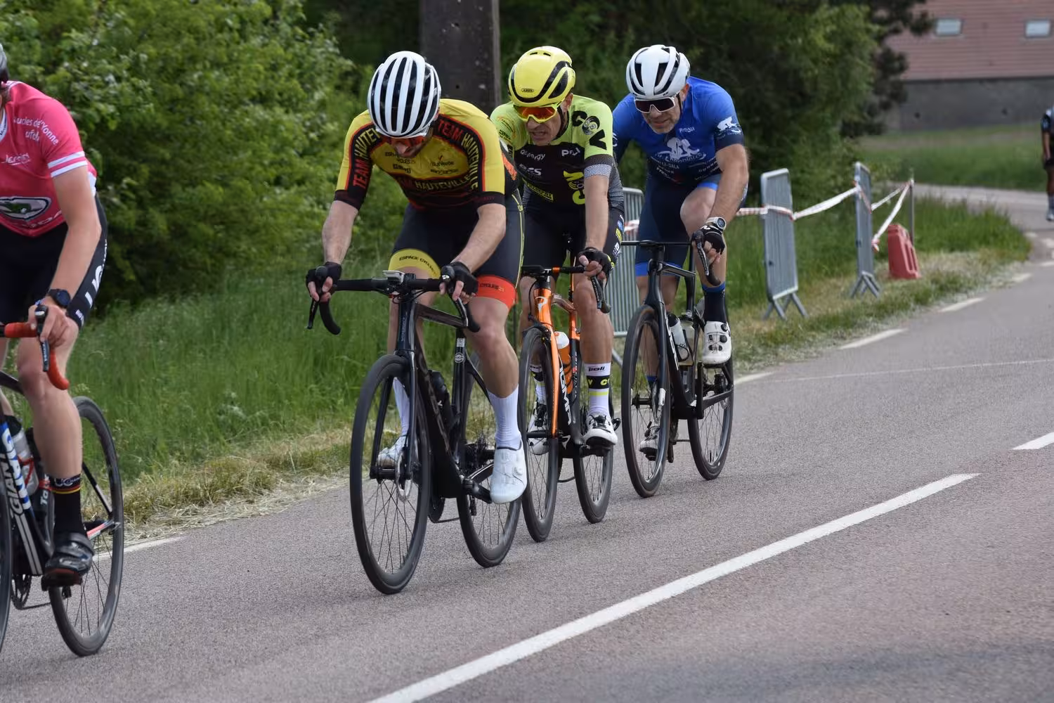 Photo 232 — cyclisme — Saint Martin du Mont — 2025