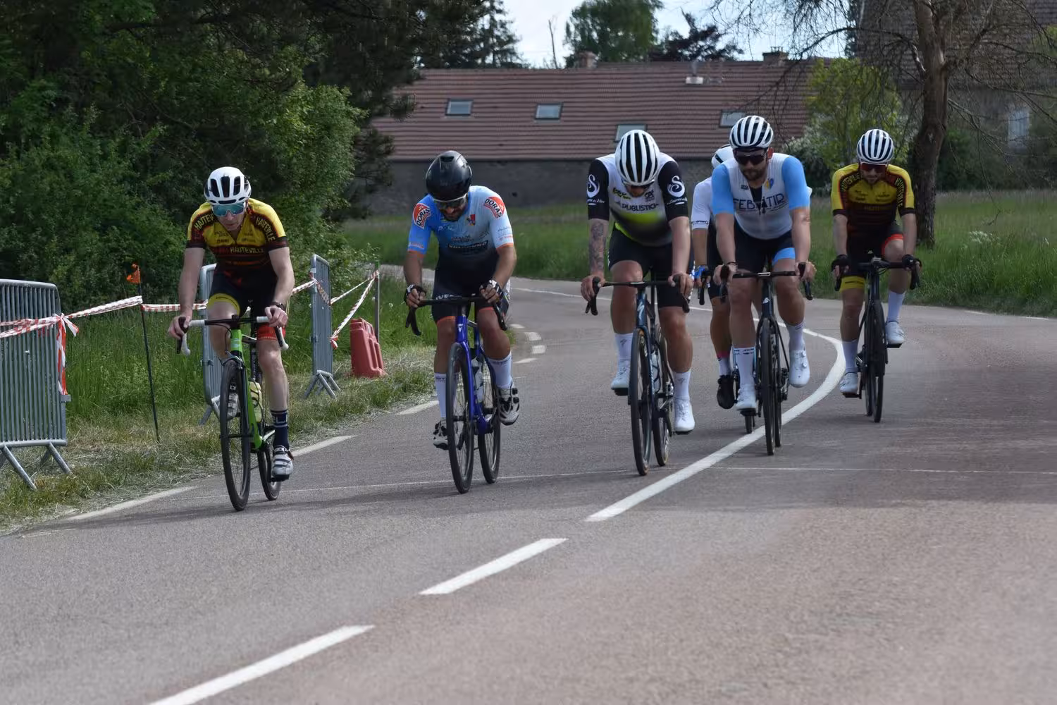 Photo 255 — cyclisme — Saint Martin du Mont — 2025